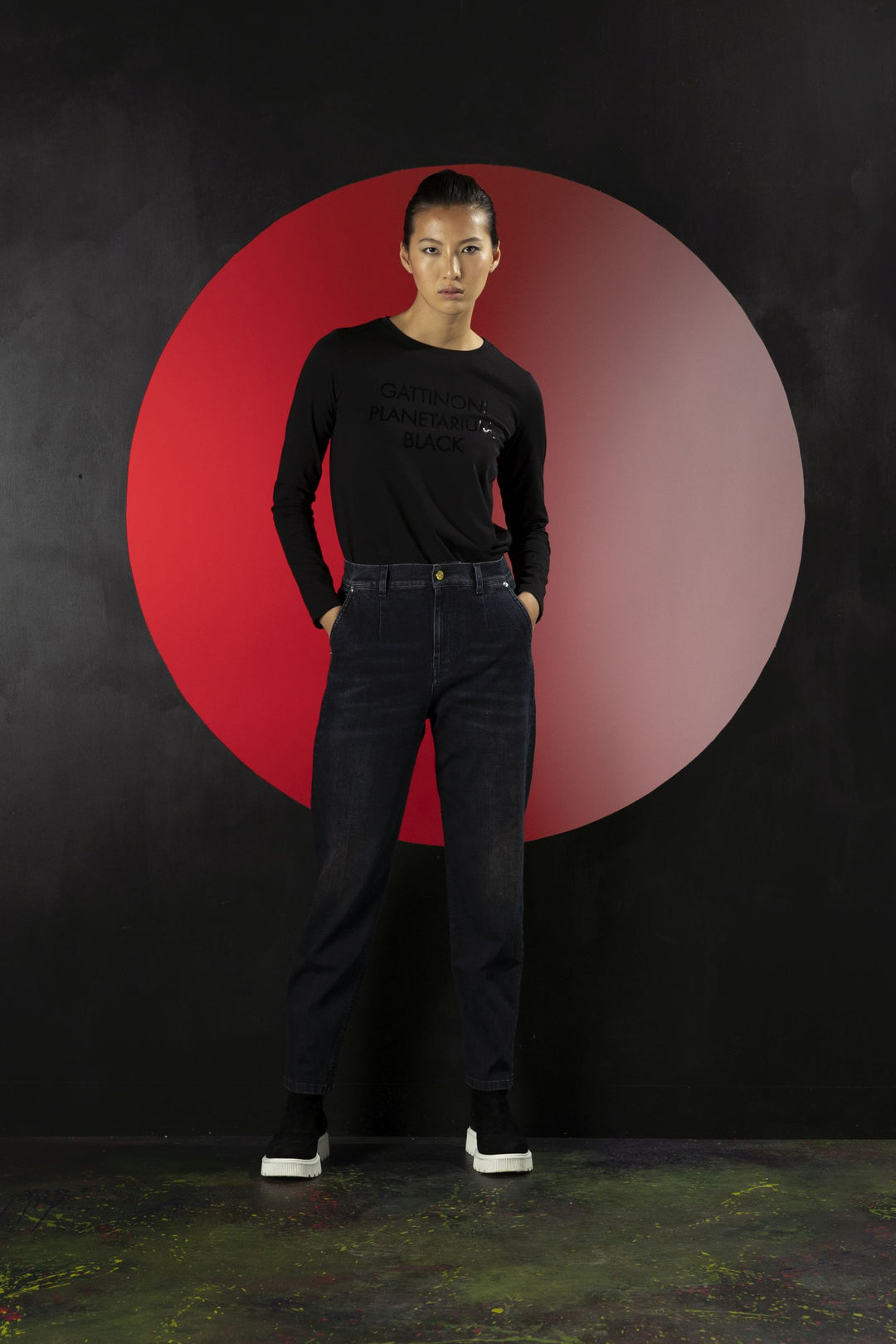 T-shirt con scritta Planetarium Black