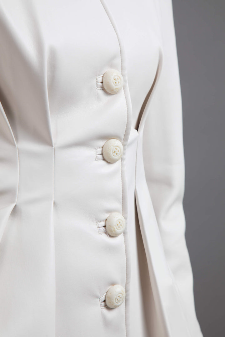 GIACCA COUTURE IN ECOPELLE CON BOTTONI