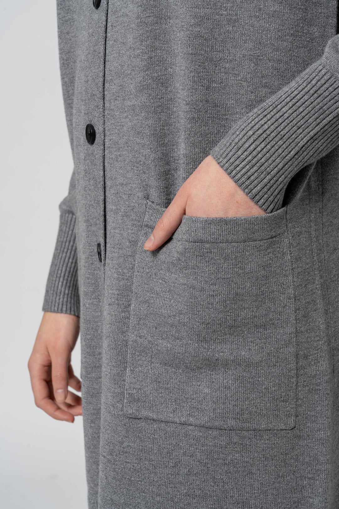 Cardigan scollo a v basic grigio