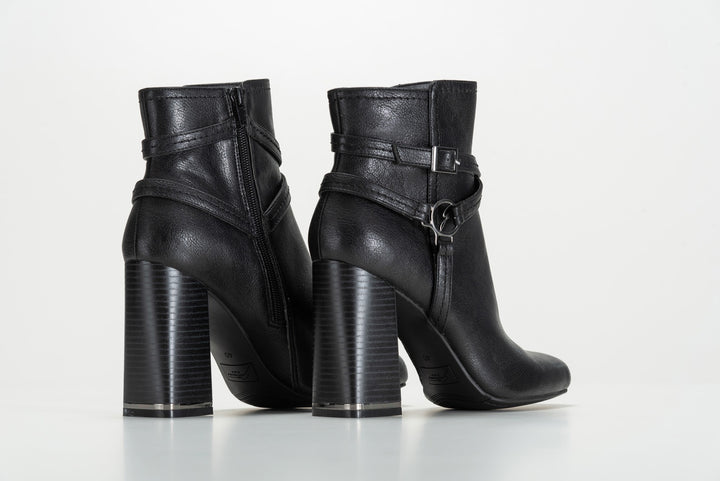 Woman Ankle Boot Calf PU Black