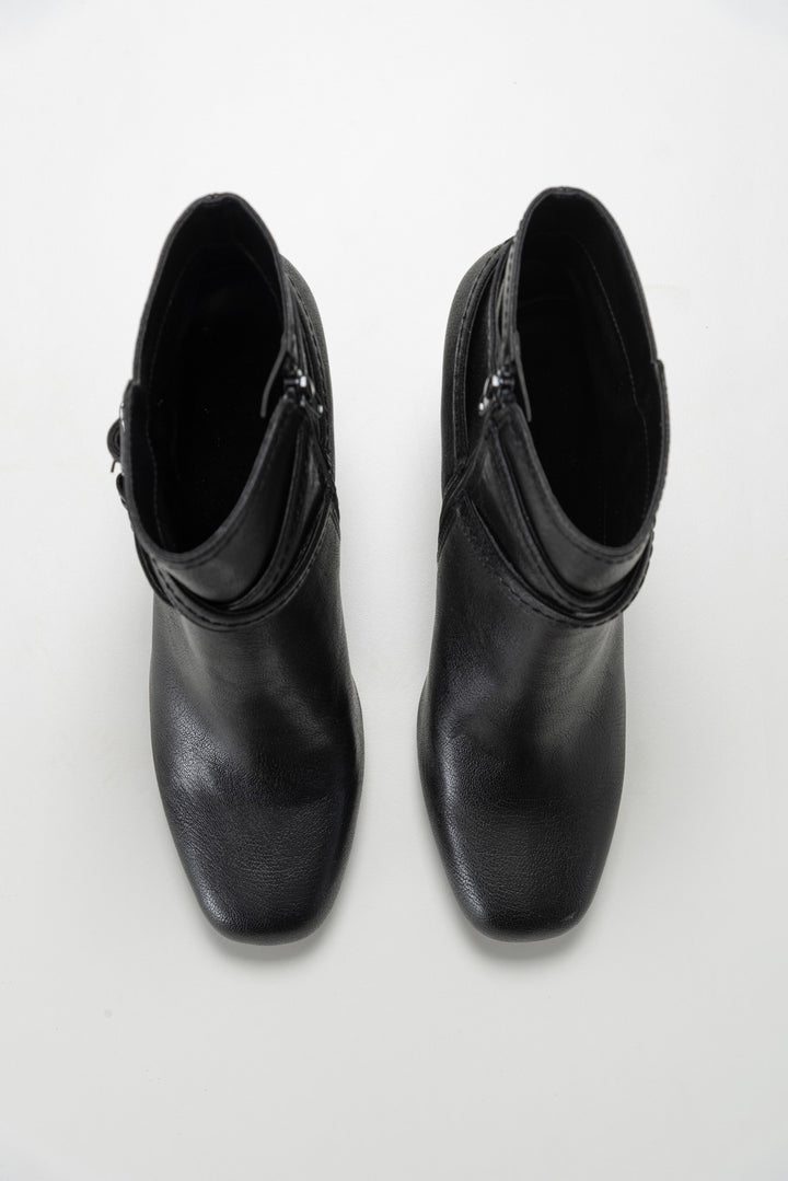 Woman Ankle Boot Calf PU Black